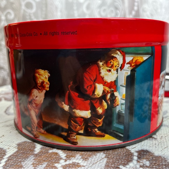 Vintage 90s COCA COLA COKE Christmas Santa Bunte Old Tyme Mix Hard Candy Tin - Picture 10 of 12